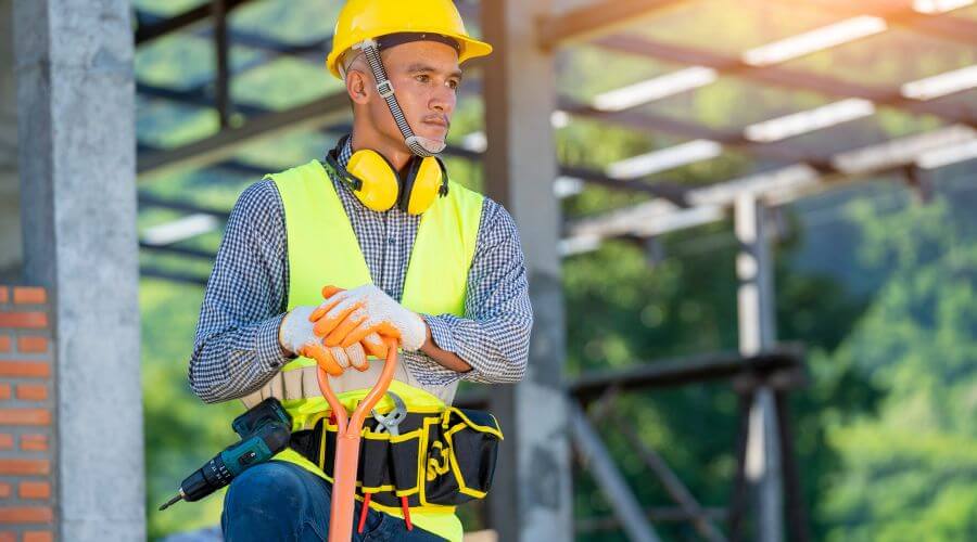 Professional gutter cleaning in Darling, MS